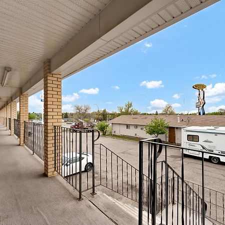 Ranchmen Motel Medicine Hat Esterno foto