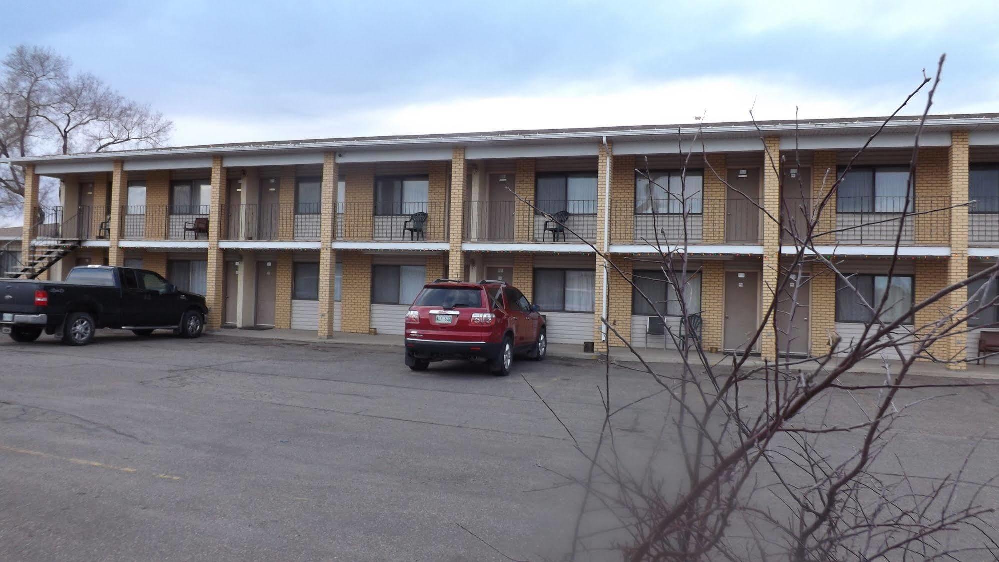 Ranchmen Motel Medicine Hat Esterno foto